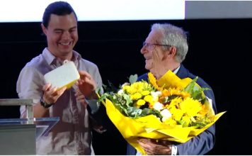 Joan Pera recibe el premio honorífico en la apertura de La GRAN Pantalla