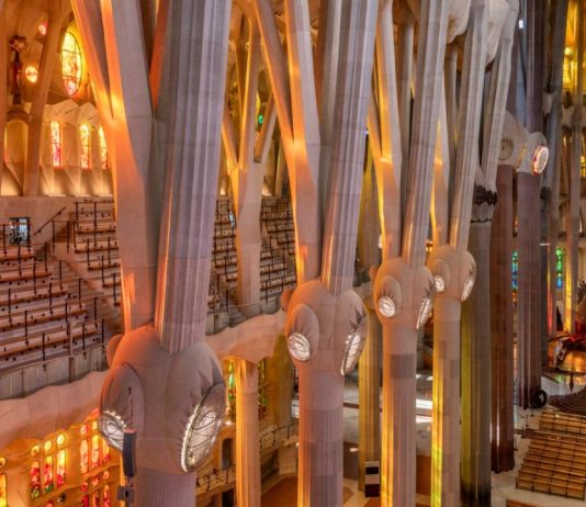 La Sagrada Familia acogerá un concierto único del Grec con motivo del Año Gaudí La Sagrada Familia acogerá un concierto único del Grec con motivo del Año Gaudí