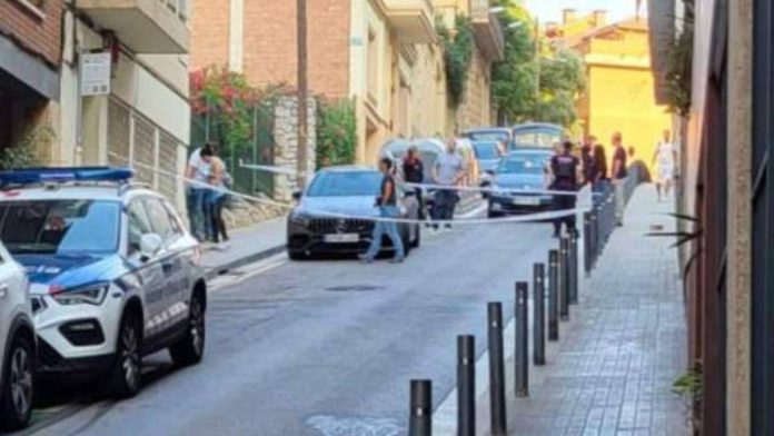 Los Mossos investigan un tiroteo sin heridos en el barrio del Putxet de Barcelona