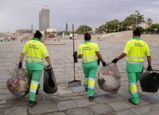 Los sindicatos reclaman nuevas medidas laborales ante el aumento del calor extremo Los sindicatos reclaman nuevas medidas laborales ante el aumento del calor extremo