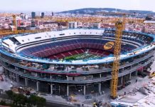 Muere un trabajador de 54 años durante las obras del Camp Nou tras sufrir un golpe en la cabeza Muere un trabajador de 54 años durante las obras del Camp Nou tras sufrir un golpe en la cabeza