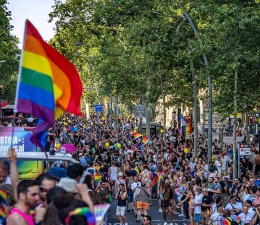 TMB recomienda el metro durante la Manifestación del Orgullo LGTBI en Barcelona Pride Barcelona 2026: los conciertos gratuitos que pondrán ritmo al sábado
