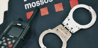 Roban un reloj Rolex de 7.000 euros en la Avenida Sarriá de Barcelona Roban un reloj Rolex de 7.000 euros en la Avenida Sarriá de Barcelona