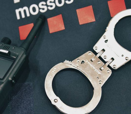 Roban un reloj Rolex de 7.000 euros en la Avenida Sarriá de Barcelona Roban un reloj Rolex de 7.000 euros en la Avenida Sarriá de Barcelona