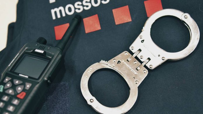 Roban un reloj Rolex de 7.000 euros en la Avenida Sarriá de Barcelona Roban un reloj Rolex de 7.000 euros en la Avenida Sarriá de Barcelona