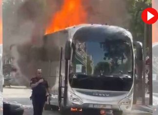 Se incendia un autocar en la rambla de Guipúzcoa sin dejar heridos Se incendia un autocar en la rambla de Guipúzcoa sin dejar heridos