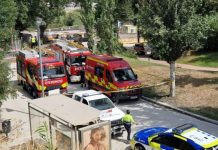 Un derrumbe en las obras del R2 en Vallbona provoca cortes ferroviarios y retrasos Un derrumbe en las obras del R2 en Vallbona provoca cortes ferroviarios y retrasos
