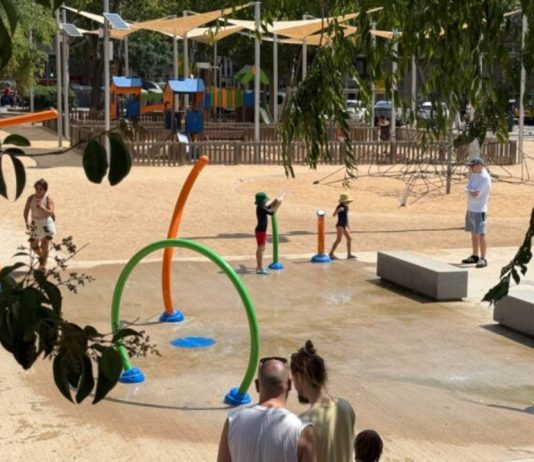 18 juegos de agua de Barcelona ya están en funcionamiento 18 juegos de agua de Barcelona ya están en funcionamiento