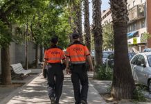 Agentes cívicos de Barcelona: funciones y cómo identificarlos Agentes cívicos de Barcelona: funciones y cómo identificarlos