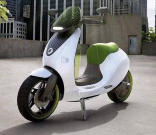 Ayudas de 600€ para cambiar a ciclomotor eléctrico en Barcelona desde septiembre Ayudas de 600€ para cambiar a ciclomotor eléctrico en Barcelona desde septiembre
