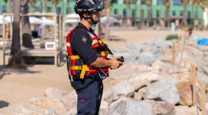 Barcelona activa la alerta por incendios forestales y refuerza su plan municipal Barcelona activa la alerta por incendios forestales y refuerza su plan municipal
