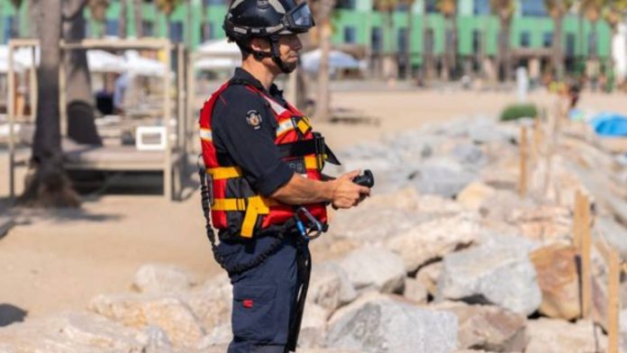 Barcelona activa la alerta por incendios forestales y refuerza su plan municipal
