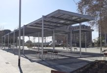 Barcelona activa una pérgola fotovoltaica en el Parque de las Trece Rosas Barcelona activa una pérgola fotovoltaica en el Parque de las Trece Rosas