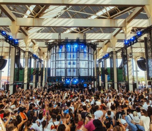 Brunch Electronik Festival en Barcelona: música electrónica y público local Brunch Electronik Festival en Barcelona: música electrónica y público local