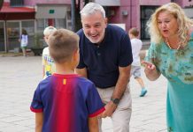 Collboni visita la plaza de Barcelona durante su viaje a Sarajevo Collboni visita la plaza de Barcelona durante su viaje a Sarajevo