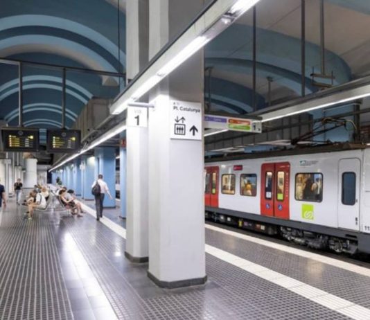 Corte por obras en los FGC Gràcia-Sarrià en agosto con buses sustitutorios Corte por obras en los FGC Gràcia-Sarrià en agosto con buses sustitutorios
