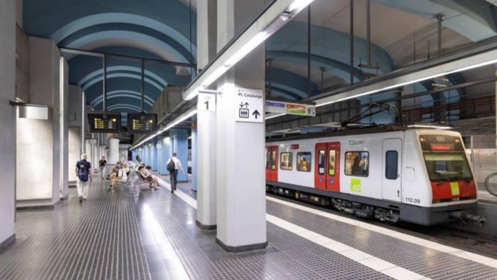 Corte por obras en los FGC Gràcia-Sarrià en agosto con buses sustitutorios Corte por obras en los FGC Gràcia-Sarrià en agosto con buses sustitutorios
