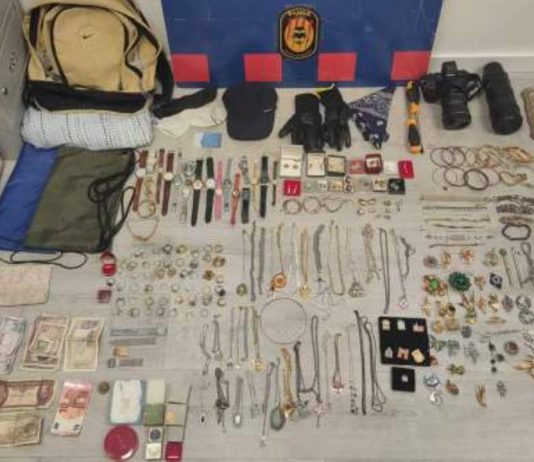 Detenido un ladrón tras robar en un piso del Clot de Barcelona Detenido un ladrón tras robar en un piso del Clot de Barcelona