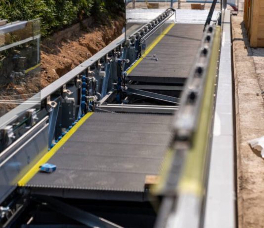 El Ayuntamiento instalará rampas mecánicas en Montbau, Barcelona El Ayuntamiento instalará rampas mecánicas en Montbau, Barcelona