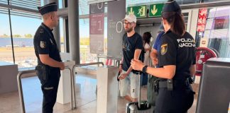 España activa controles fronterizos a viajeros procedentes de Italia España activa controles fronterizos a viajeros procedentes de Italia