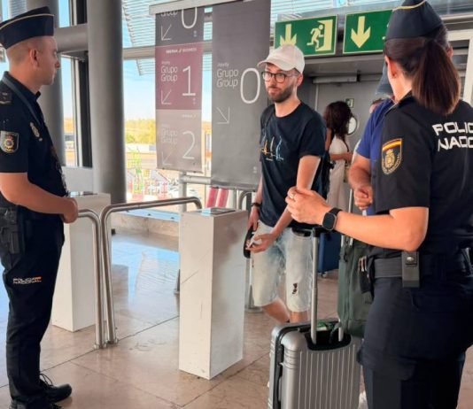 España activa controles fronterizos a viajeros procedentes de Italia España activa controles fronterizos a viajeros procedentes de Italia