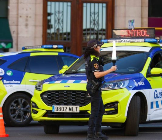 Barcelona mejora el cobro de multas a conductores extranjeros Barcelona mejora el cobro de multas a conductores extranjeros