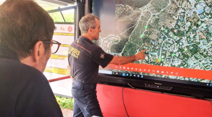 Investigan un asentamiento como origen del incendio de Collserola Investigan un asentamiento como origen del incendio de Collserola