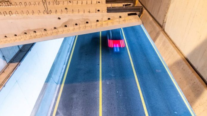 La Ronda de Dalt recupera el tercer carril entre las salidas 5 y 6 La Ronda de Dalt recupera el tercer carril entre las salidas 5 y 6