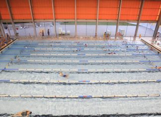 La Sindicatura de Barcelona pide revisar cobros a mayores de 65 en cursos de natación La Sindicatura de Barcelona pide revisar cobros a mayores de 65 en cursos de natación