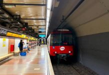 La estación de Verdaguer de la L4 reabre el lunes tras las obras La estación de Verdaguer de la L4 reabre el lunes tras las obras