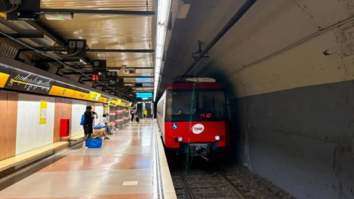 La estación de Verdaguer de la L4 reabre el lunes tras las obras