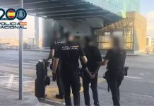 Pasajero detenido en El Prat con más de 31 kilos de cocaína Pasajero detenido en El Prat con más de 31 kilos de cocaína