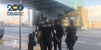 Pasajero detenido en El Prat con más de 31 kilos de cocaína Pasajero detenido en El Prat con más de 31 kilos de cocaína