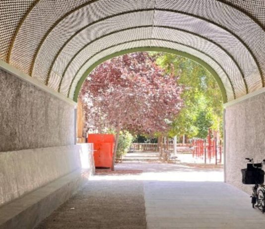 Reabre el acceso a los jardines Flora Tristán de Barcelona tras su renovación Reabre el acceso a los jardines Flora Tristán de Barcelona tras su renovación