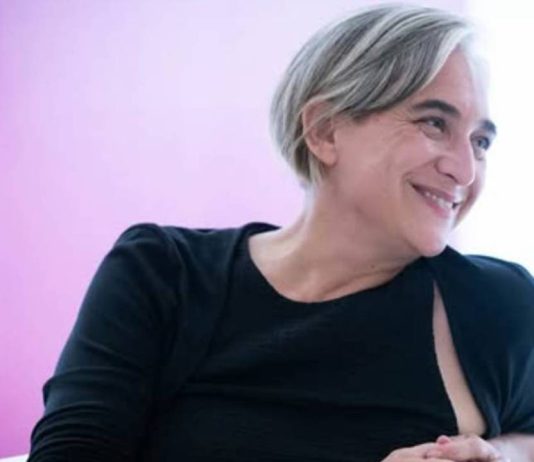 Ada Colau no descarta volver a la política si considera que puede ser útil Ada Colau no descarta volver a la política si considera que puede ser útil