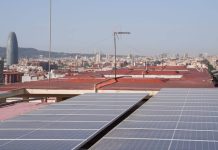 Barcelona cede 10 cubiertas para impulsar comunidades energéticas Barcelona cede 10 cubiertas para impulsar comunidades energéticas