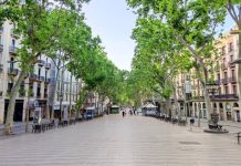 Barcelona revisa los locales de La Rambla para mejorar su imagen Barcelona revisa los locales de La Rambla para mejorar su imagen
