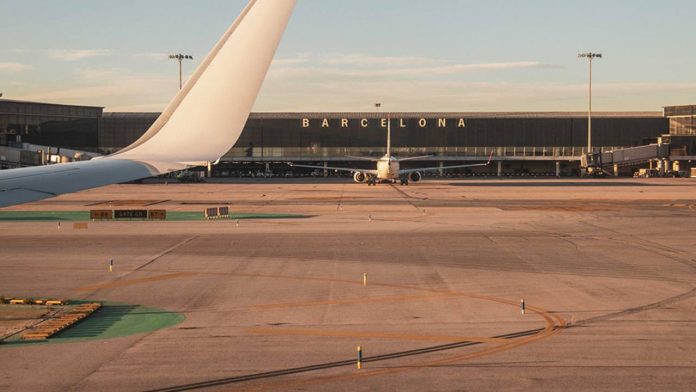 Comienzan las obras de una nueva salida rápida en la pista transversal de El Prat