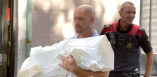 Detenida la madre del bebé muerto en La Mina Detenida la madre del bebé muerto en La Mina