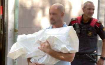 Detenida la madre del bebé muerto en La Mina Detenida la madre del bebé muerto en La Mina