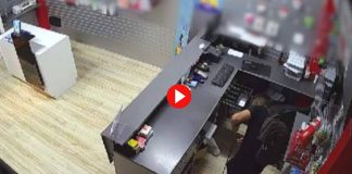 Detenidos dos hombres por cuatro robos en comercios de Poblenou Detenidos dos hombres por cuatro robos en comercios de Poblenou