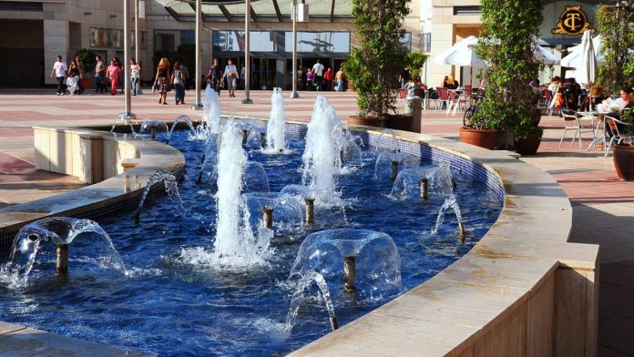 Diagonal Mar sale a la venta por más de 500 millones