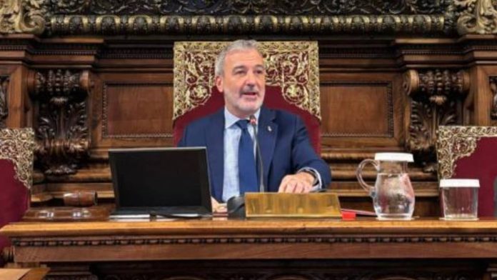 El PSC lidera el sondeo de las municipales de Barcelona 2027 El PSC lidera el sondeo de las municipales de Barcelona 2027