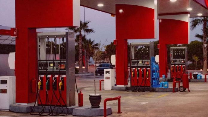 El gasóleo recupera la rebaja de 20 céntimos por litro