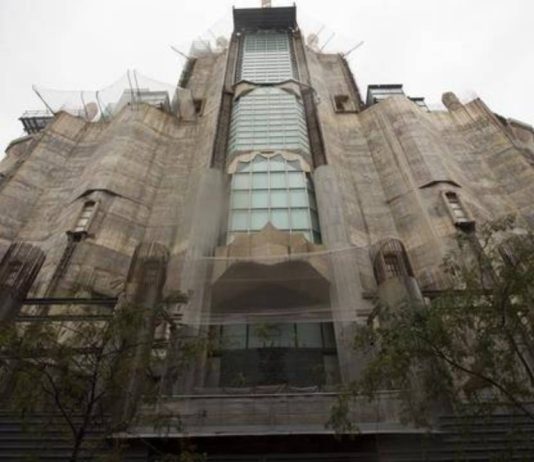 La Sagrada Familia propone derribar solo el edificio de Nuñez y Navarro La Sagrada Familia propone derribar solo el edificio de Nuñez y Navarro
