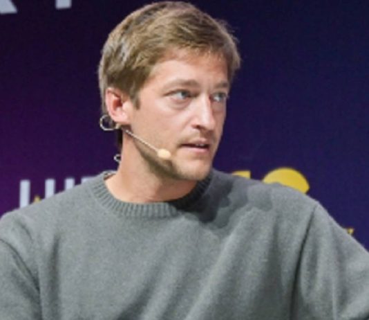 La fiscalía pide llevar a juicio al fundador de Glovo por los repartidores La fiscalía pide llevar a juicio al fundador de Glovo por los repartidores