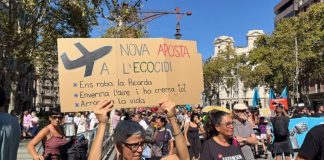 Manifestación contra la ampliación del aeropuerto de Barcelona Manifestación contra la ampliación del aeropuerto de Barcelona
