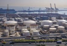 Diez heridos por monóxido de carbono en el puerto de Barcelona Diez heridos por monóxido de carbono en el puerto de Barcelona
