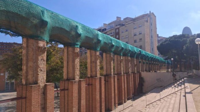 Rehabilitación de las fachadas de los antiguos Talleres de Renfe del Clot