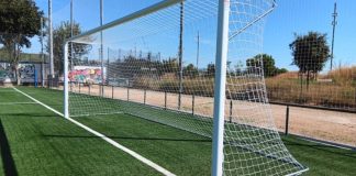 Renuevan el césped de los campos de la Teixonera y Foixarda Renuevan el césped de los campos de la Teixonera y Foixarda